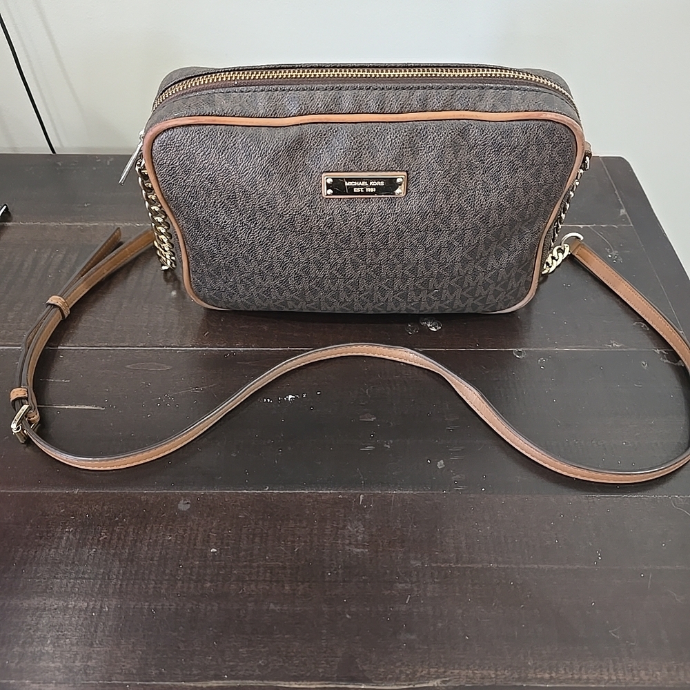 Michael Kors Jet Set Travel Medium East West Crossbody bag BROWN